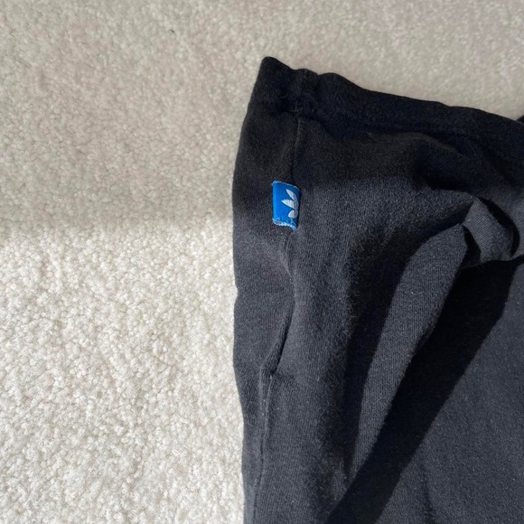 Adidas Superstar Short Sleeve Tee - Picture 4 of 4